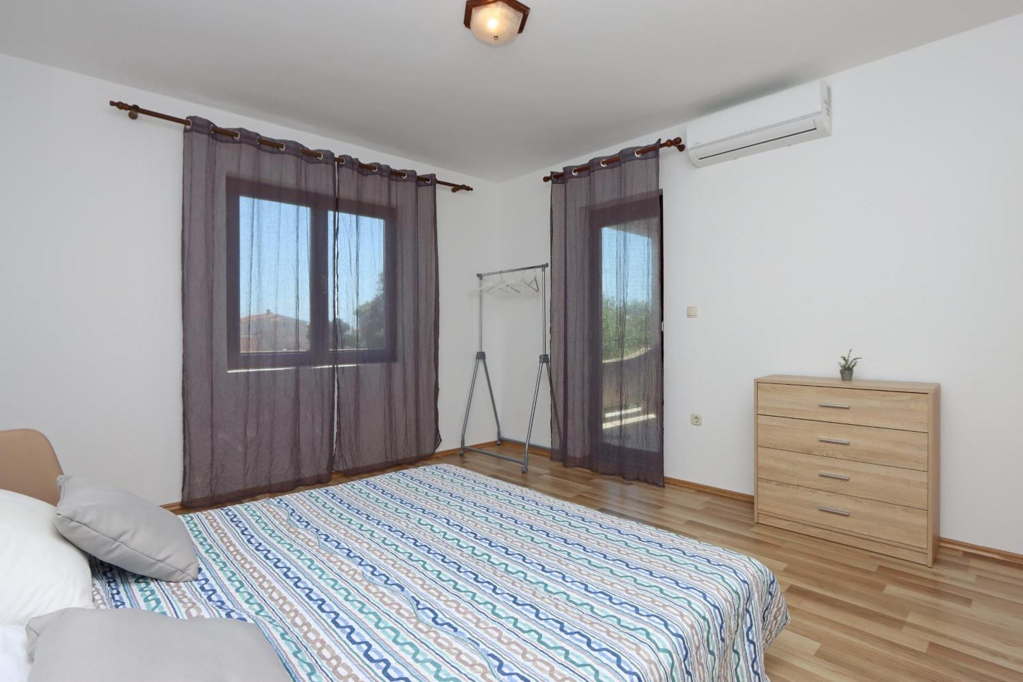 Apartments By The Sea Mandre, Pag - 3084 콜란 객실 사진